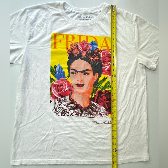 Frida Kahlo Short Sleeve Graphic Tee by Jerry Leigh of California, Inc. - XXL - Picture 7 of 8